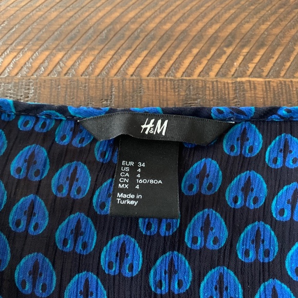 Ladies sheer top - Picture 5 of 5